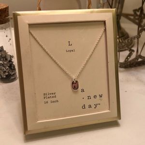 💋Silver “L” necklace